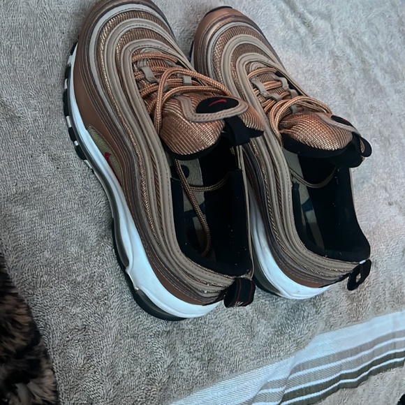 Nike Air Max 97 OG METALLIC GOLD⭐️ - Picture 4 of 15